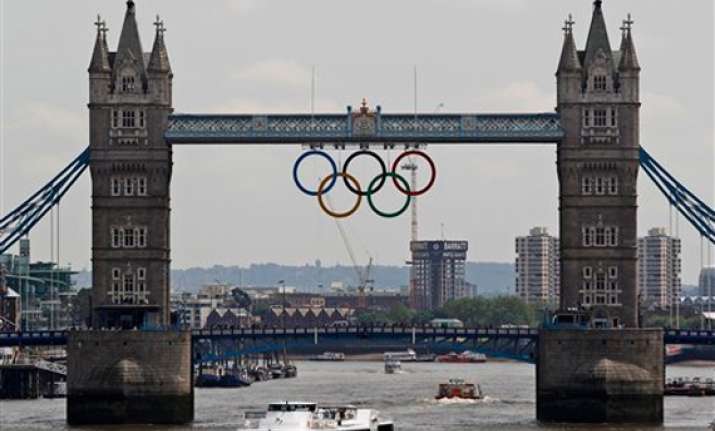 london welcomes world again for olympics