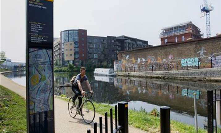 new olympic challenge bike riding through london