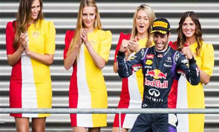 ricciardo beats rosberg to win belgian gp