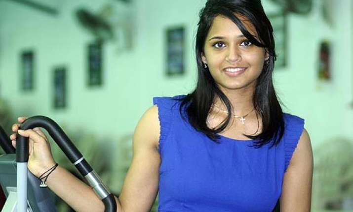 squash champion dipika wins match against axis bank in
