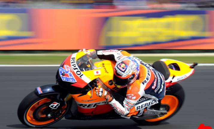stoner wins 5th australian gp motogp season title