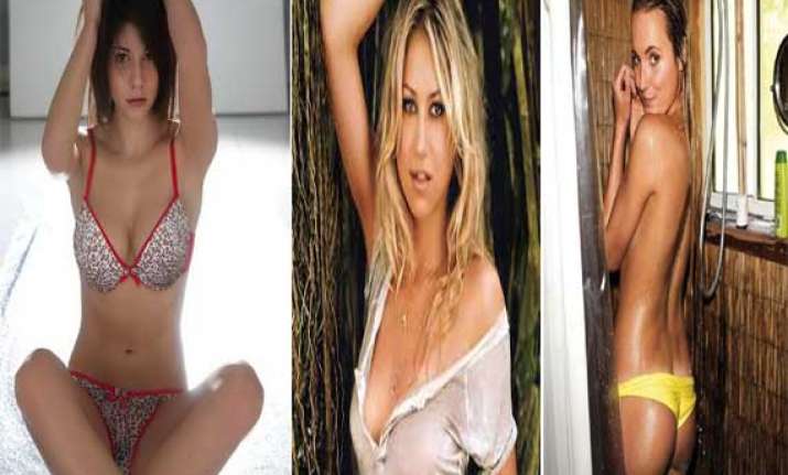 watch the sexiest stars who are no less than bollywood