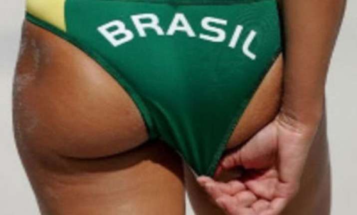 why men like to watch women sports