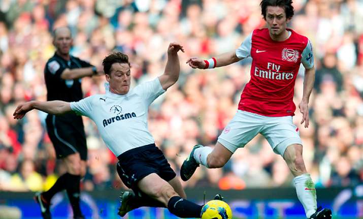 arsenal routs rival tottenham 5 2 in comeback win