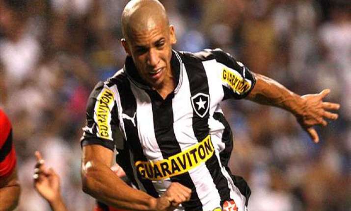 barcelona target doria set for botafogo exit