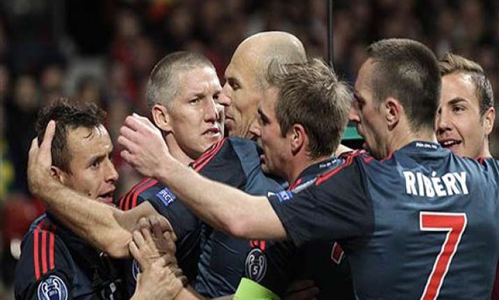 bayern munich ban daily mirror and the sun journalists