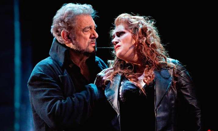blatter asks opera star to be fifa adviser