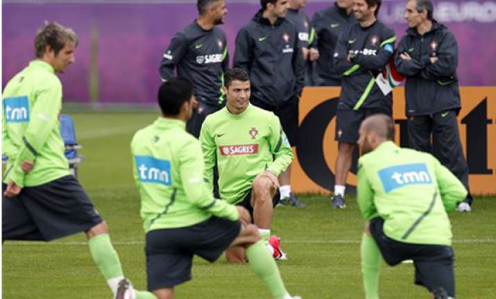 can portugal s ronaldo better spain s teamwork