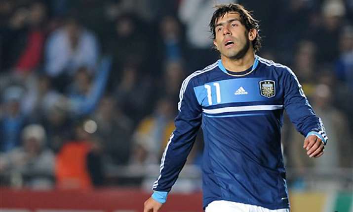 carlos tevez move to corinthians falls through