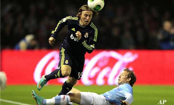 celta vigo beats madrid messi stars for barca