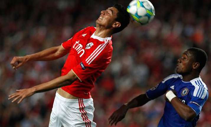 chelsea wins 1 0 at benfica in champions league