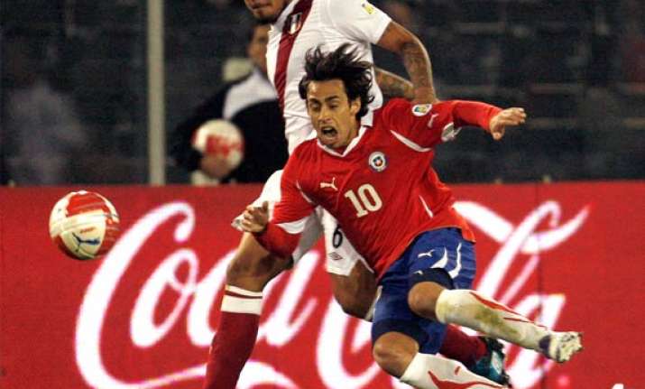 chile overpowers peru 4 2 in wcup qualifier