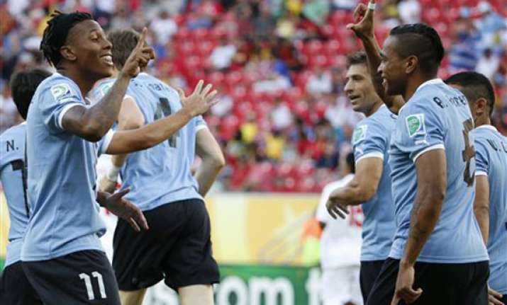 confed cup uruguay crushes tahiti 8 0