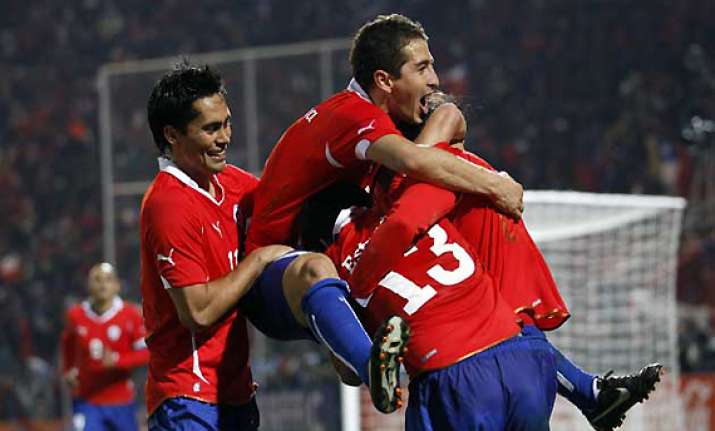 copa chile edges peru to top group c