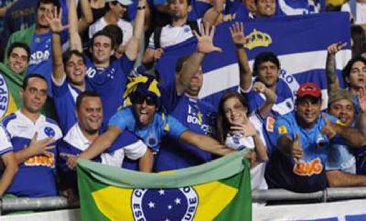 cruzeiro and botafogo stay ahead in brazil