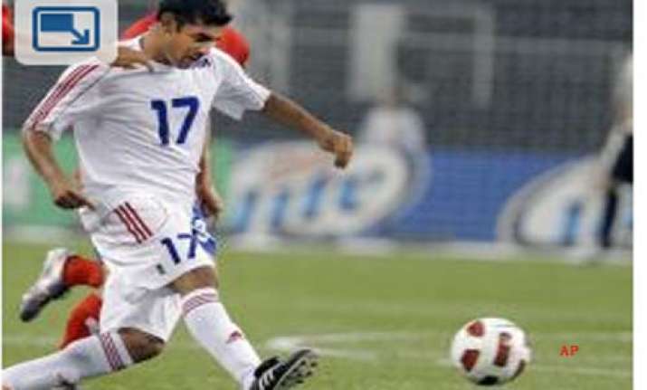 cuban footballer defects during gold cup