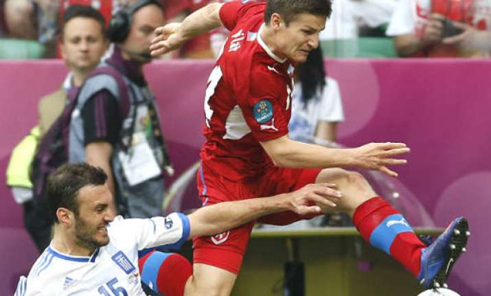 czech republic beats greece 2 1 at euro 2012