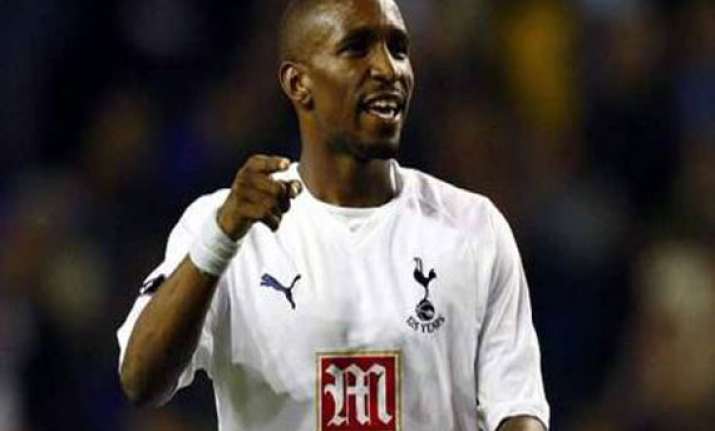 defoe retained by england shaw gets 1st call up