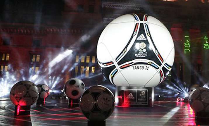 euro 2012 draw gives hosts logistical challenge