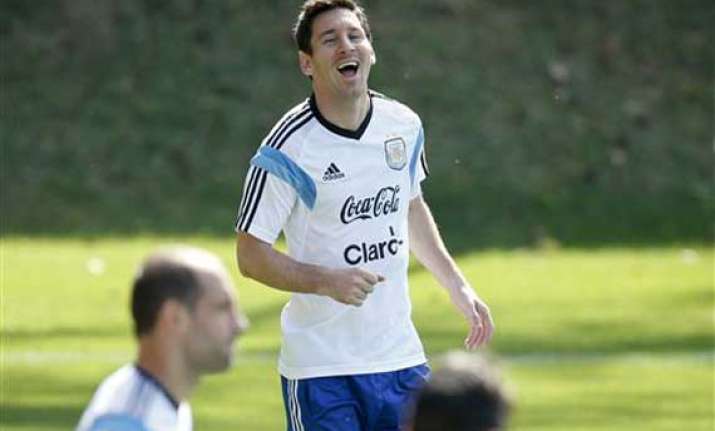 fifa world cup sabella denies messi rift