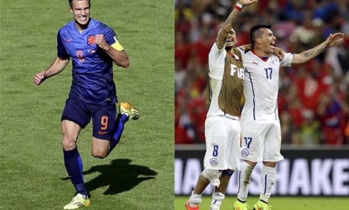 fifa world cup netherlands chile to play out crucial match