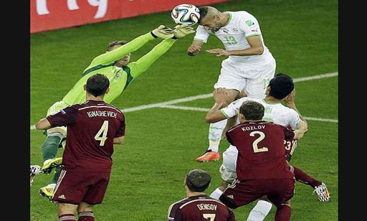 fifa world cup algeria into 2nd round after 1 1 draw with