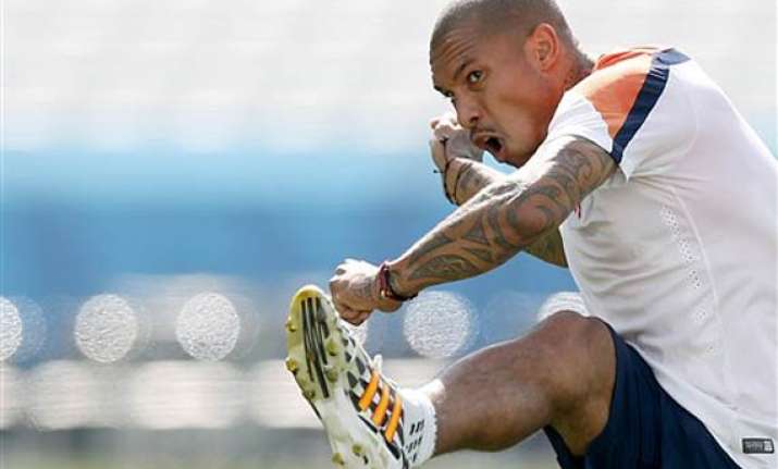 fifa world cup groin tear likely ends nigel de jong s world