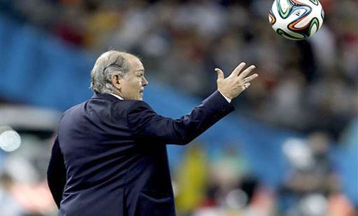 fifa world cup argentine coach to step down after final