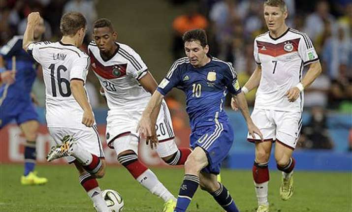 fifa world cup match goes on to extra time as 90 minutes