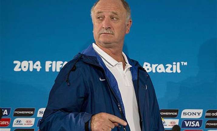 fifa world cup scolari quits as brazil coach