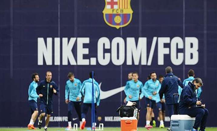 fifa sends message to clubs with barcelona ban
