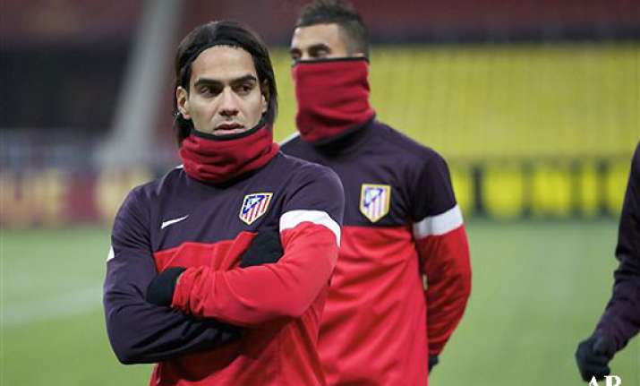 falcao gives atletico 1 0 win over espanyol