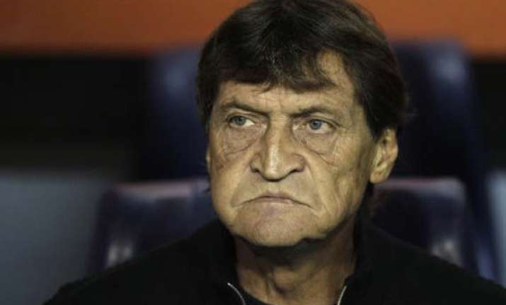 falcioni out as boca juniors coach