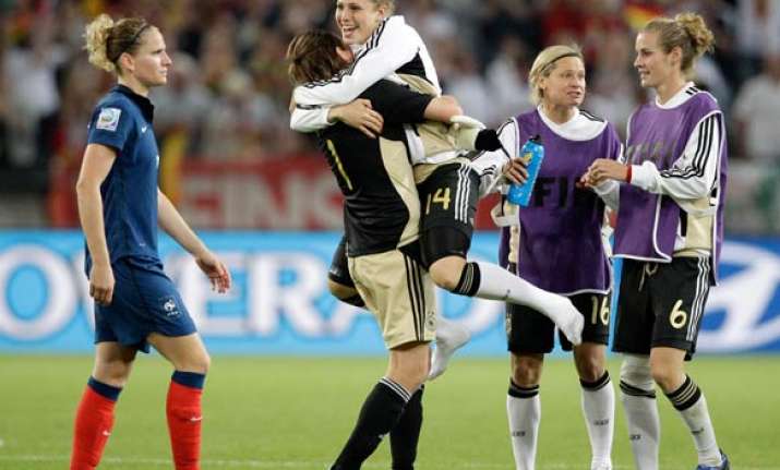 germany beats france 4 2 in women s world cup