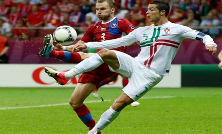 in vintage performance cristiano ronaldo shines