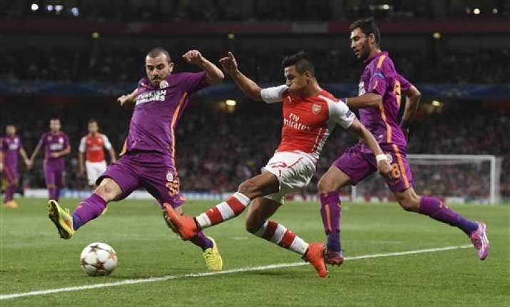 madrid wins late liverpool loses in champs league
