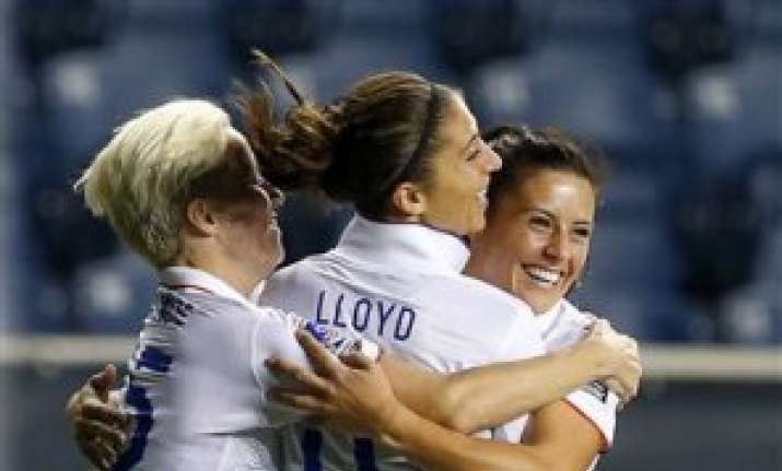 lloyd leads us women past mexico 3 0