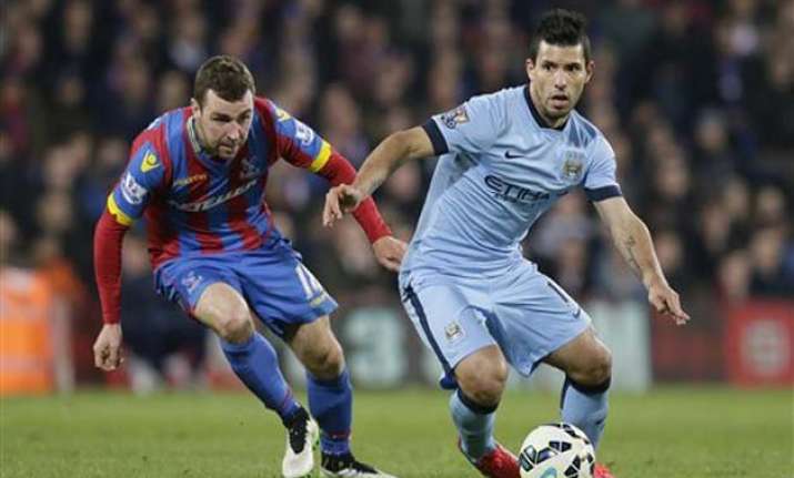 man city loses 2 1 to crystal palace in premier league