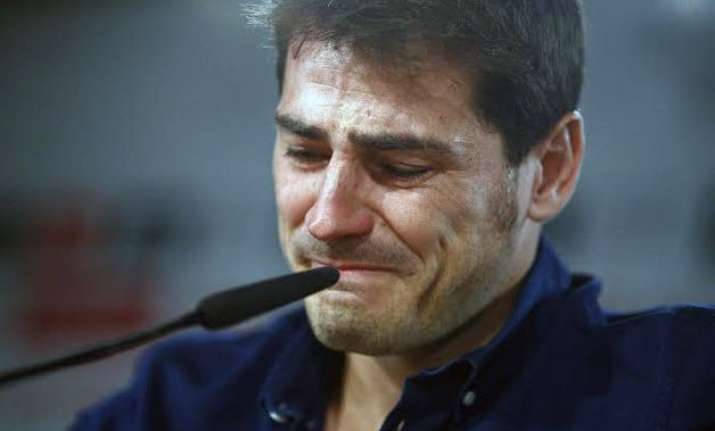 iker casillas puts emotional end to 25 years with real
