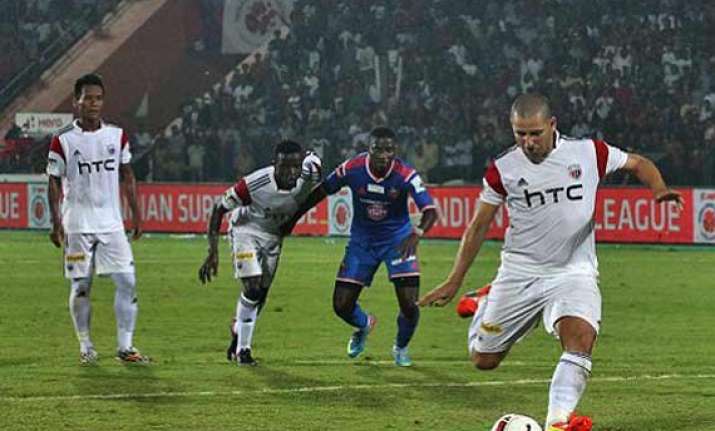 isl northeast united hold fc goa 1 1