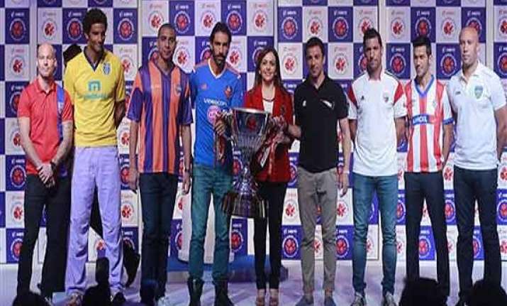 isl will change the face of indian football tendulkar