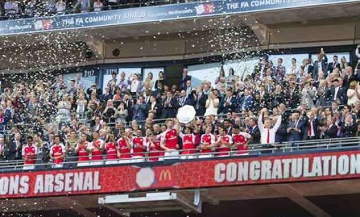 arsenal beats chelsea 1 0 in community shield at wembley