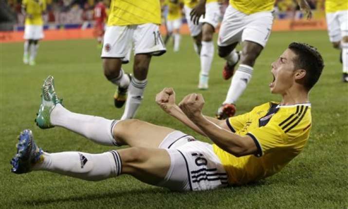 rodriguez scores in 75th as colombia beats canada