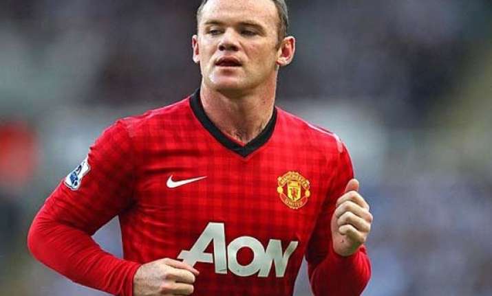 falcao out of manchester derby rooney fit