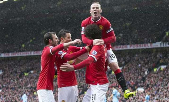 united ends recent derby pain with 4 2 win over city