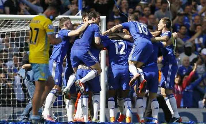 5 year drought ends as chelsea is champion of england again