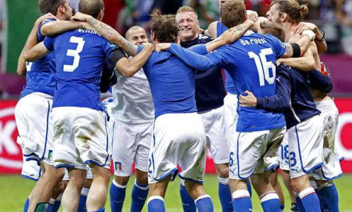 italy celebrates a magical night against germany