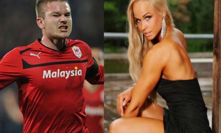 kris j is the reason why aron gunnarsson has a smile on his