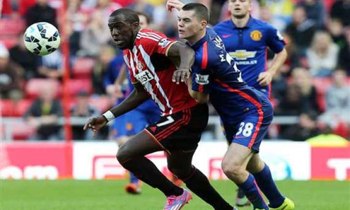 man u held by sunderland leaving van gaal winless