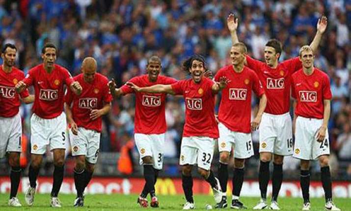 man united aims for biggest surprise against barcelona